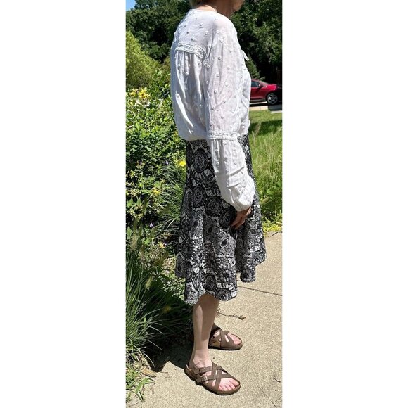 Torrid Skirt Size 3 (22-24) Lace Skater Skirt High Lo Hem Bonded Lace Plus Goth - Picture 13 of 16